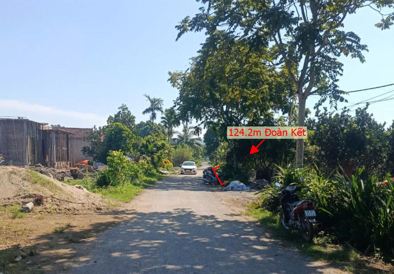 Hình ảnh Bán Lô Đất 124.2m Tại Đoàn Kết Yên Thủy Bám Đường Bê Tông Ô Tô Vào Tận Đất Dân Cư Đông Đúc Gần Chợ Trường Học Ủy Ban Giá Đầu Tư