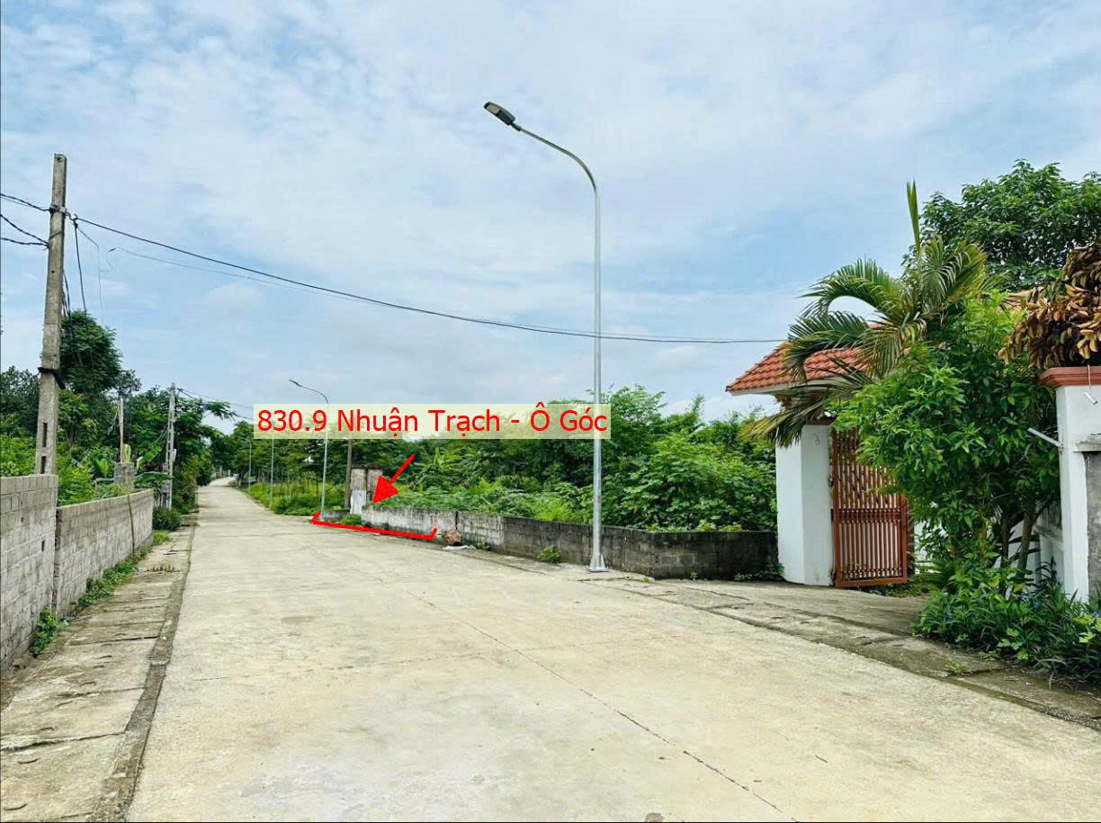 Hình ảnh Bán Lô Góc 2 Mặt Tiền 830.9m Tại Nhuận Trạch Lương Sơn Đường Ô Tô Tránh Sát Trục Kinh Doanh