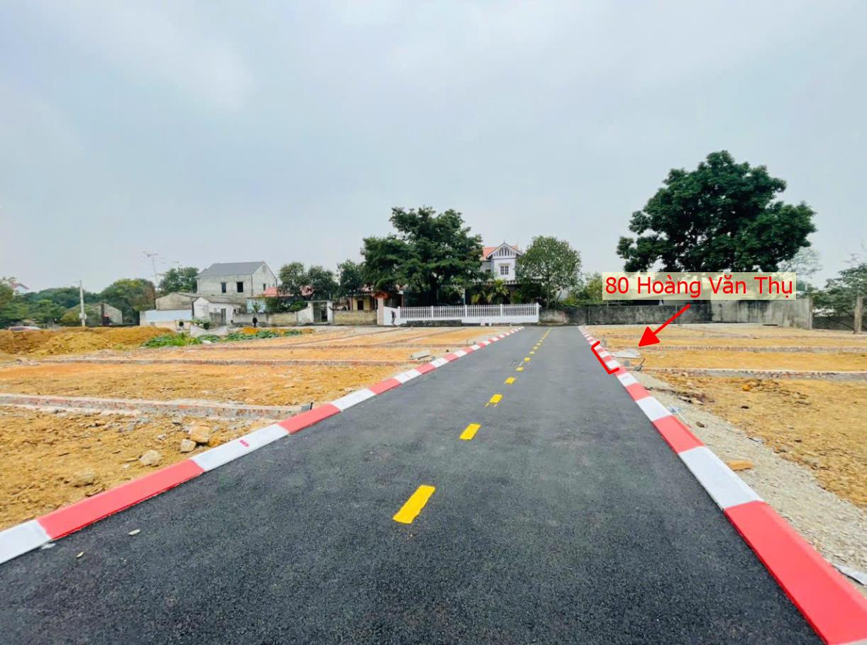 Hình ảnh Đất Phân Lô Hoàng Văn Thụ Ô Tô Đỗ Tận Đất Gần Hồ Văn Sơn Khu Nghỉ Dưỡng Skylake Cách QL21A Chỉ Vài Trăm Mét