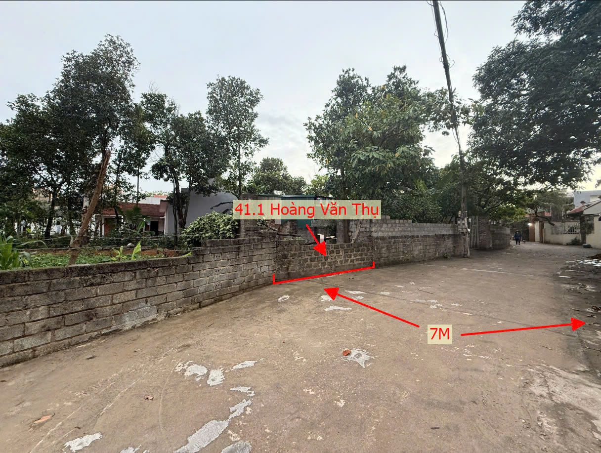 Hình ảnh Đất Phân Lô Hoàng Văn Thụ Đường Ô Tô Tránh Ngay Trung Tâm Hành Chính Xã Giá Chỉ Hơn Tỷ
