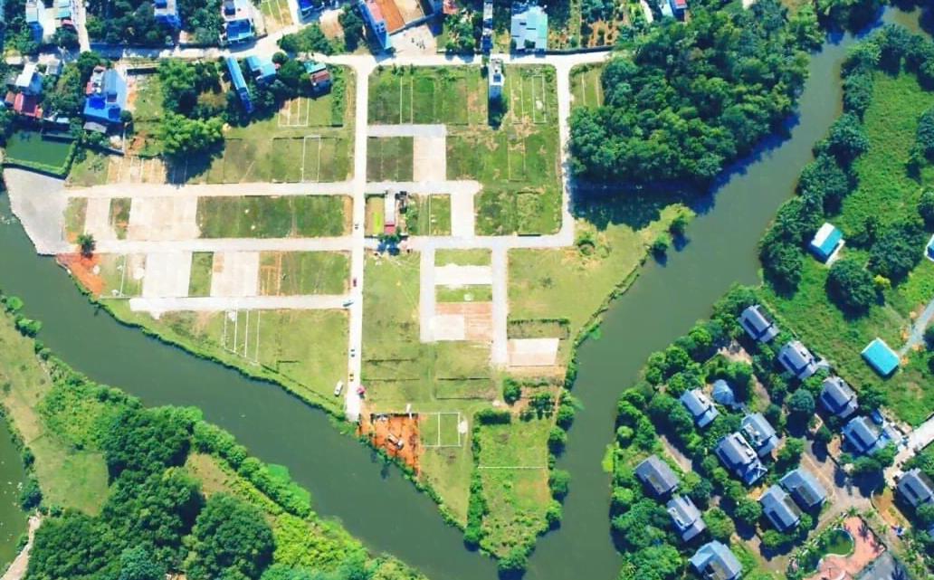 Hình ảnh Bán Lô Đất 99m Tại Bình Yên Thạch Thất Bám Đường Bê Tông Ô Tô Vào Tận Đất Dân Cư Đông Đúc Gần CHợ Trường Học Ủy Ban Giá Đầu Tư