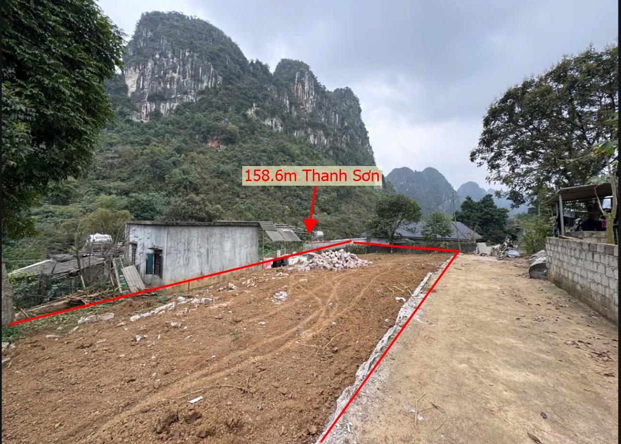Hình ảnh Bán Lô Đất 158.6m Tại Thanh Sơn Lương Sơn Bám Đường Bê Tông Ô Tô Vào Tận Đất Dân Cư Đông View Núi Thoáng Mát Giá Đầu Tư