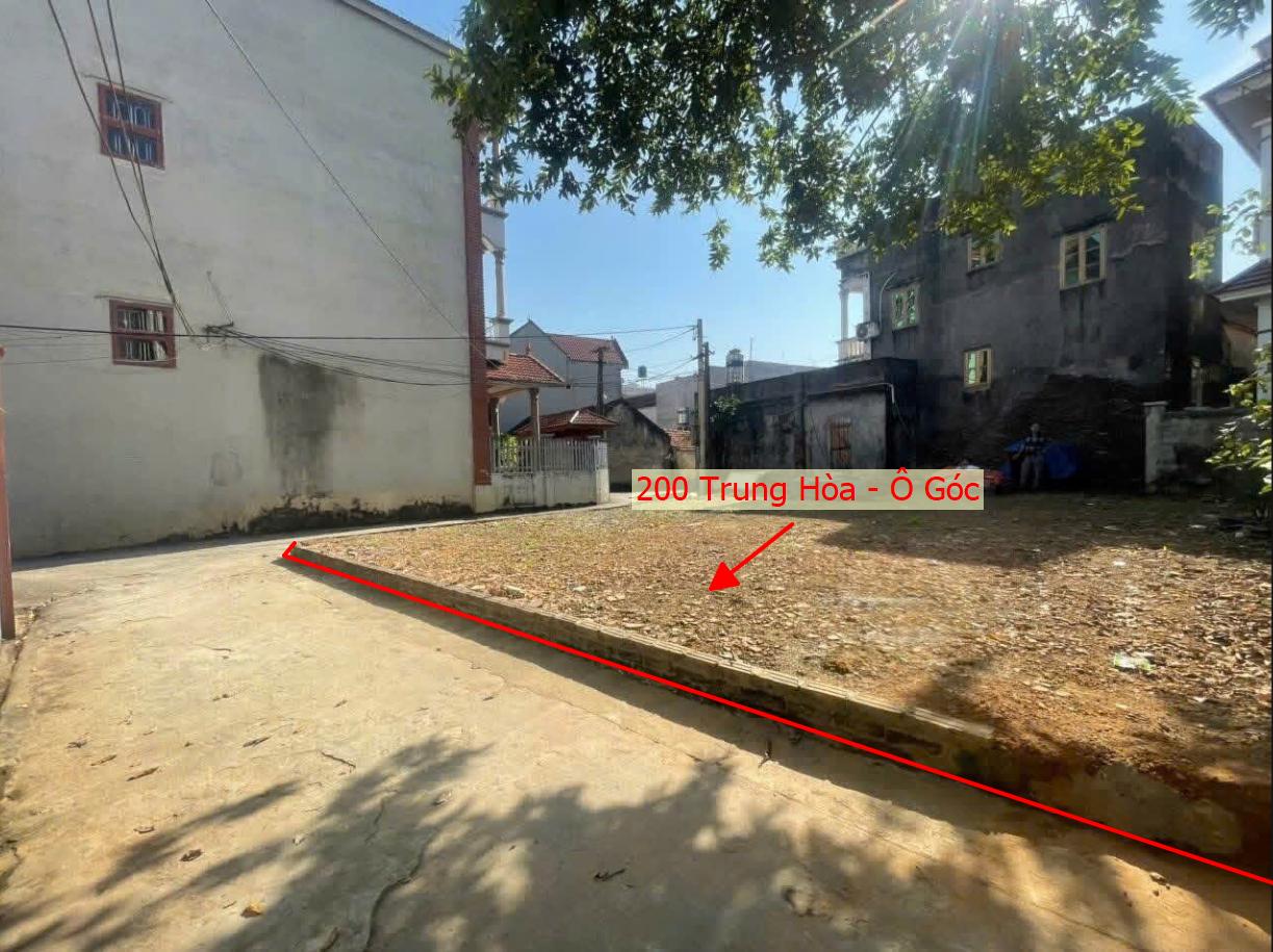 Hình ảnh Bán Lô Góc 3 Mặt Thoáng Full Thổ Cư 200m Tại Trung Hòa Gần Trục Kinh Doanh Giá Chỉ Hơn 2 Tỷ