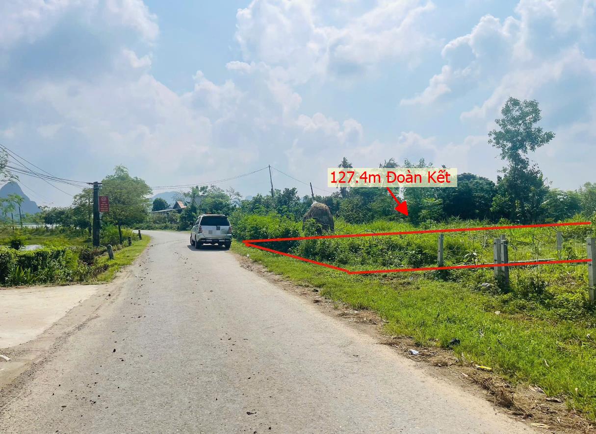 Hình ảnh Bán Lô Đất 127.4m Tại Đoàn Kết Yên Thủy Bám Đường Bê Tông View Thoáng Mát  Dân Cư Đông Đúc Cách Đường HCM 4km Giá Đầu Tư