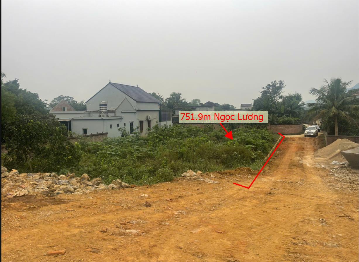 Hình ảnh Bán Lô Đất 751.9m Tại Ngọc Lương Yên Thủy Bám Đường Bê Tông Ô Tô Vào Tận Đất Dân Cư Đông Đúc Thân Thiện  Phù Hợp Phân Lô 