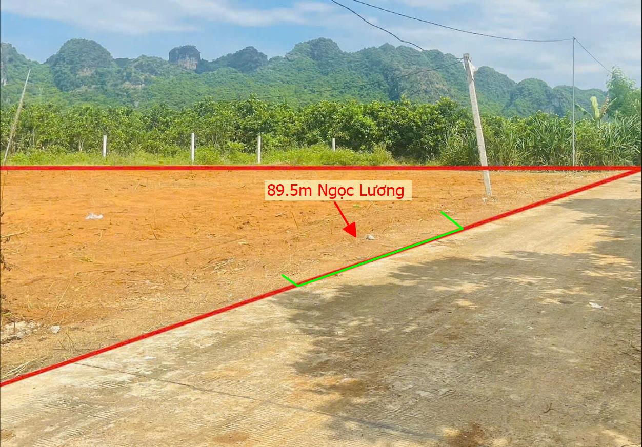 Hình ảnh Bán Lô Đất Phân Lô  Tại Ngọc Lương Yên Thủy Bám Đường Bê Tông Ô Tô Vào Tận Đất Dân Cư Đông CÁch Ql12b 1km Giá Đầu Tư