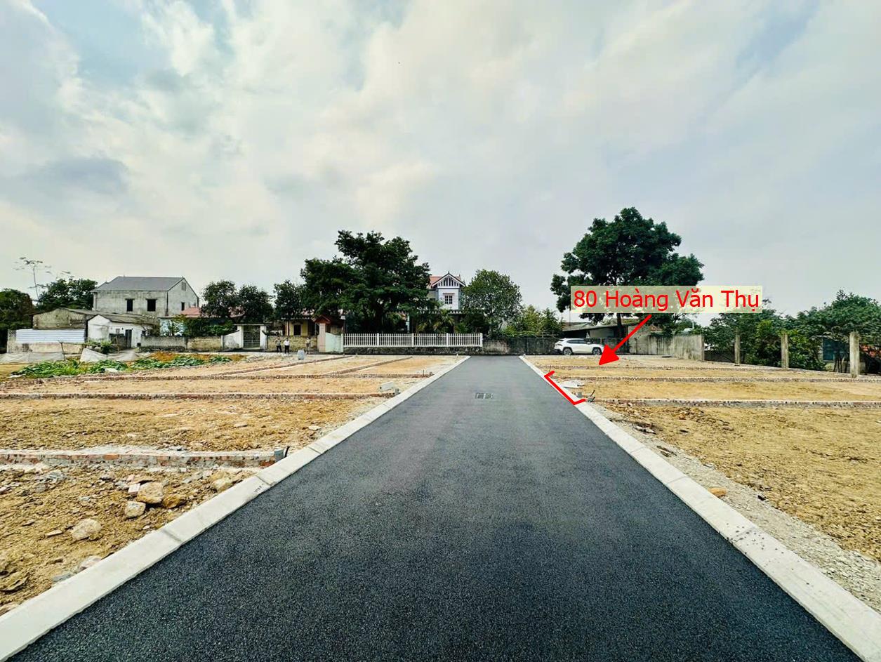 Hình ảnh Đất Phân Lô Hoàng Văn Thụ Ô Tô Đỗ Tận Đất Gần Hồ Văn Sơn Khu Nghỉ Dưỡng Skylake Cách QL21A Chỉ Vài Trăm Mét