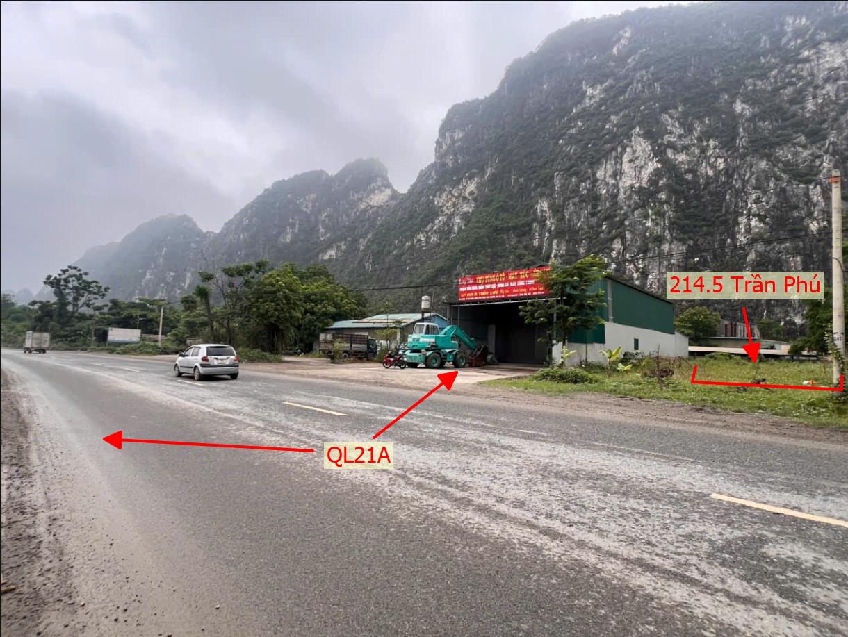 Hình ảnh Bán Đất Trần Phú Có Trục Lưu Không Cực Rộng Bám Mặt Đường Kinh Doanh QL21A 