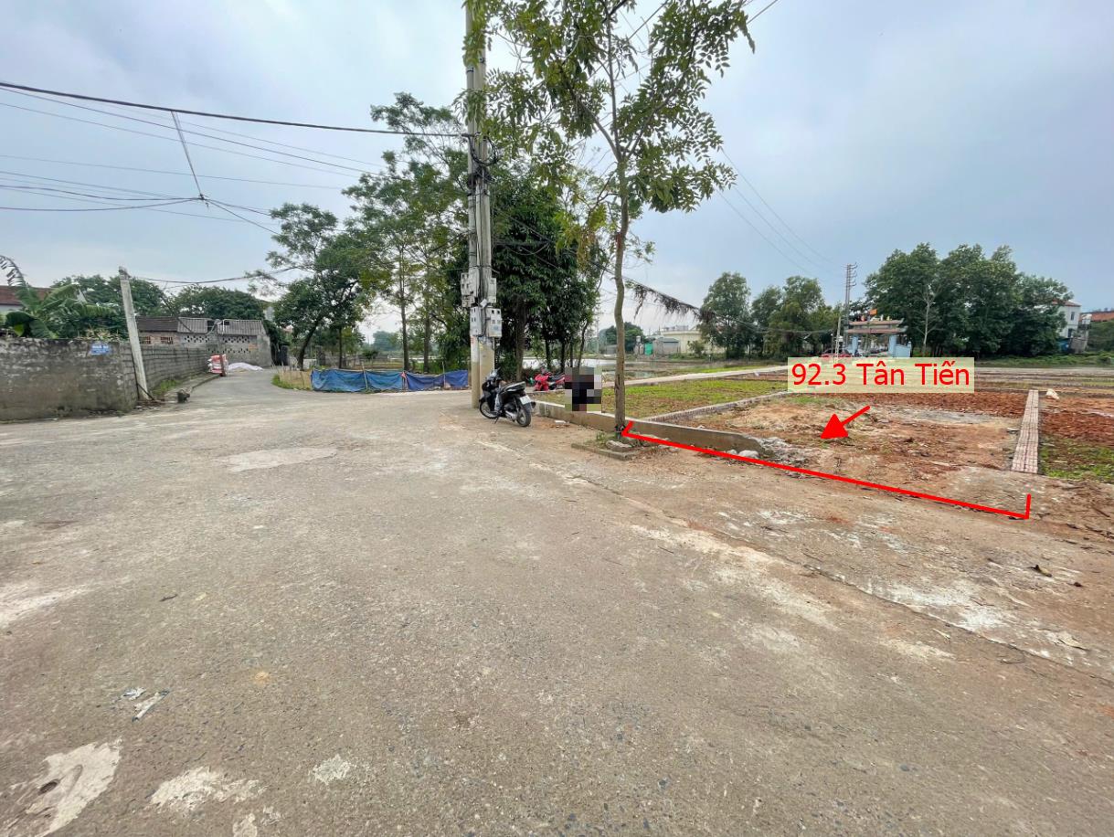 Hình ảnh Bán Đất Phân Lô Tân Tiến Đường Thông Ô Tô Sát Trục Chính Kinh Doanh Liên Xã Giá Chỉ Hơn Tỷ