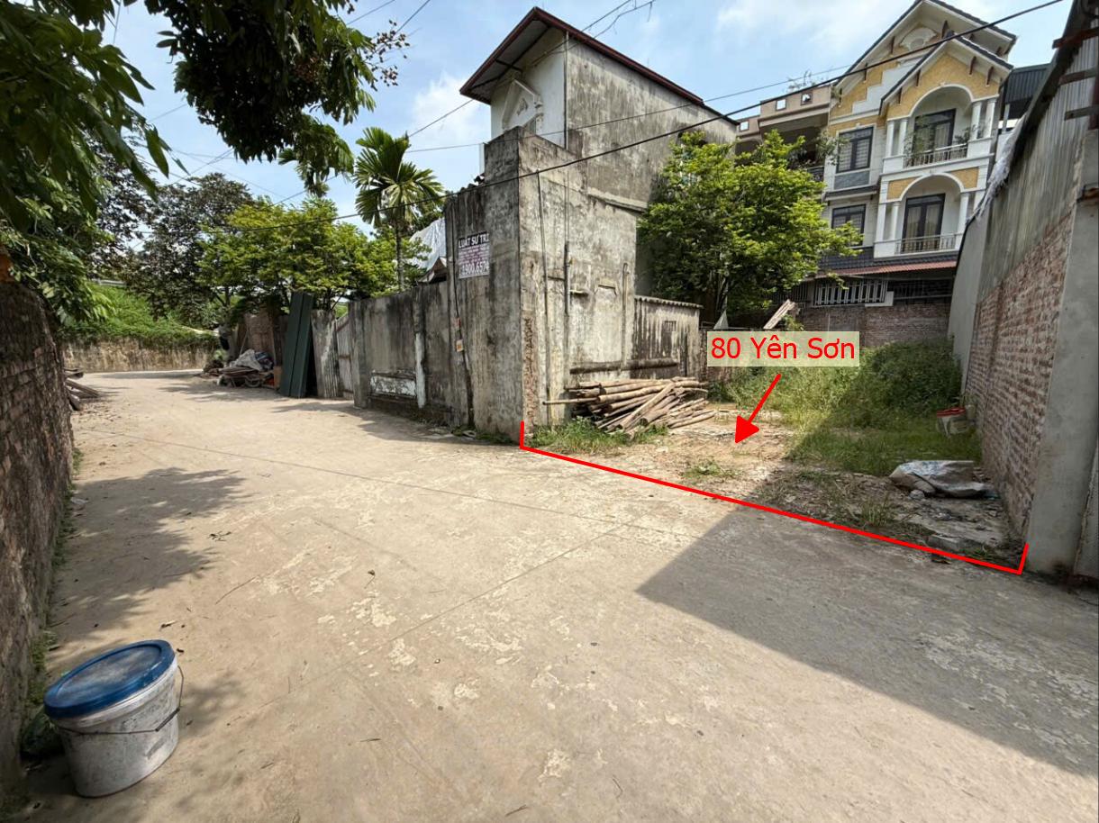 Hình ảnh Bán Thửa Đất 80m Tại Yên Sơn Đường Thông Ô Tô Ngay Sát Đường Đại Lộ Thăng Long Gần Trường Học Các Cấp