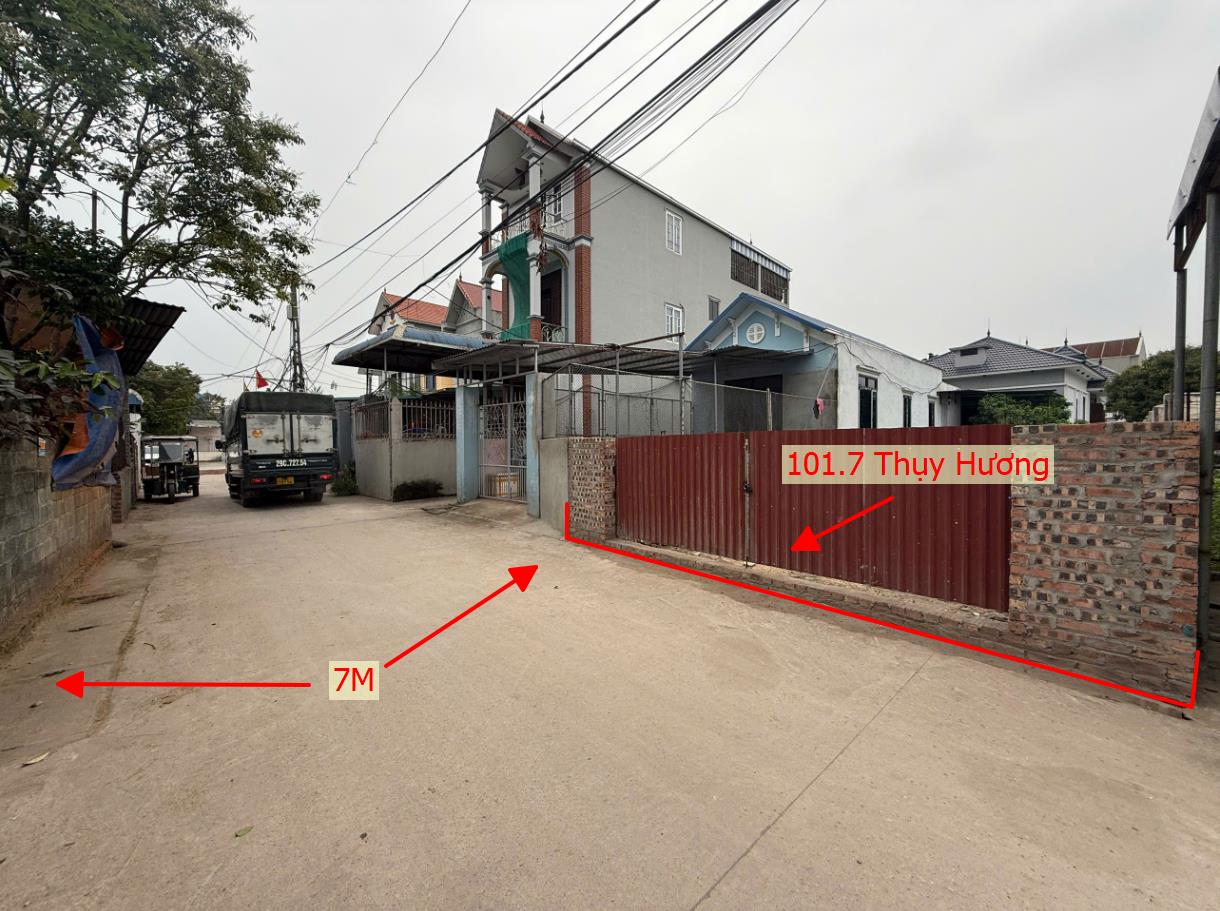 Hình ảnh Bán Đất Thụy Hương Ô Tô Vào Tận Đất Sát Trục Kinh Doanh Liên Xã Ngay Trung Tâm Xã Thụy Hương 