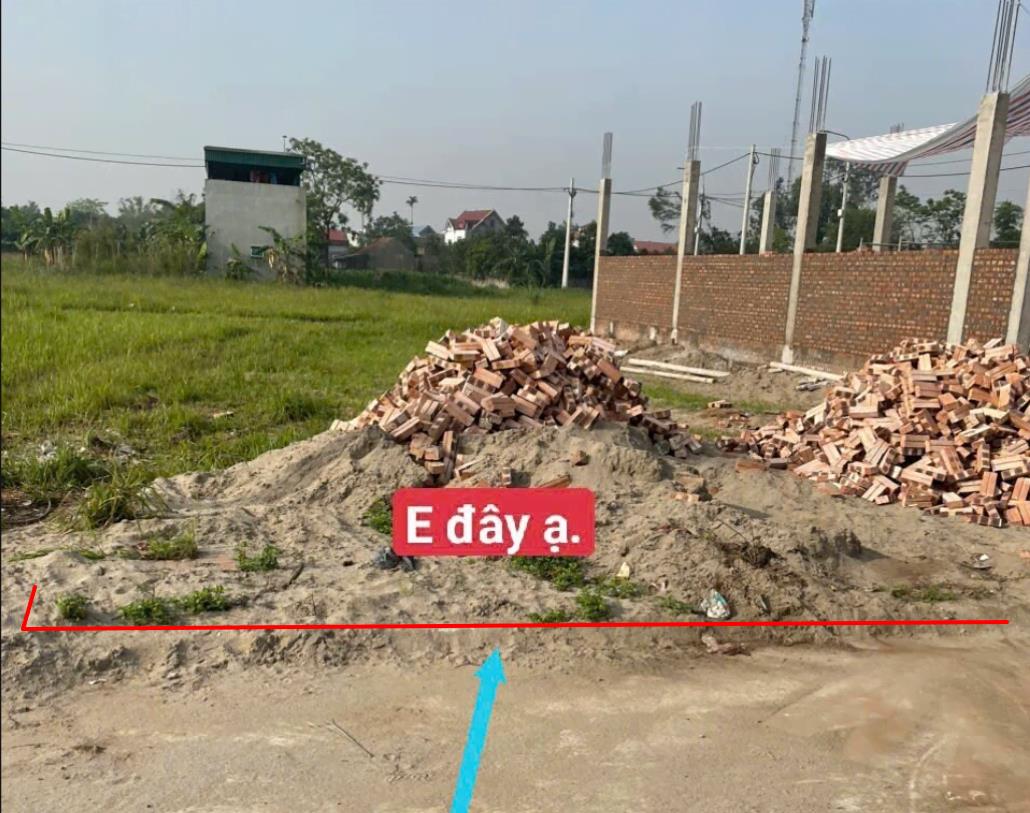 Hình ảnh Bán Lô Đất 97.5m Tại Hiệp Cường Kim Động Bám Đường Bê Tông Ô Tô Vào Tận Đất Dân Cư Đông Đúc Ngay QL39 Đầy Đủ Tiện Ích XUng Quanh Giá Đầu Tư