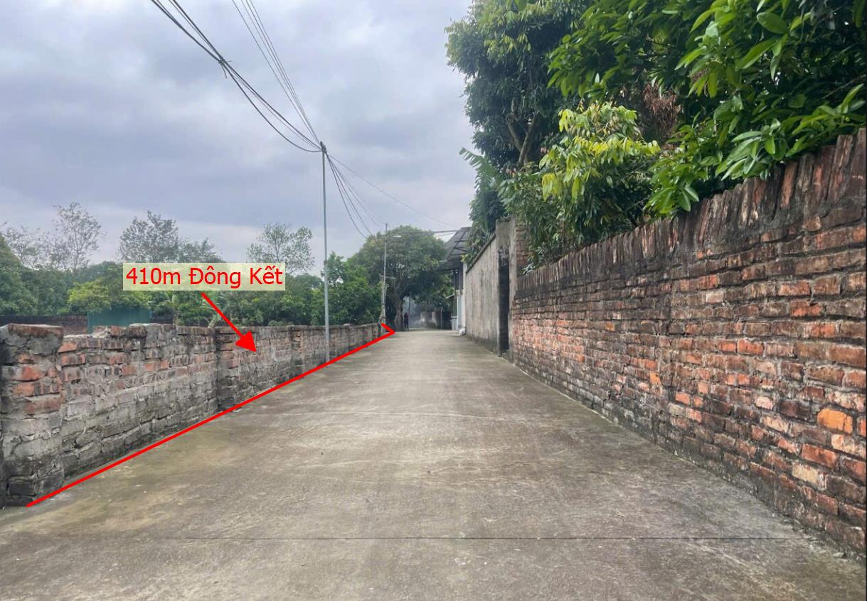 Hình ảnh Bán Lô Đất 410m Tại Đông Kết Khoái Châu Bám Đường Bê Tông Ô Tô Vào Tận Đất Dân Cư Đông Đúc Phfi Hợp Phân Lô Giá Đầu Tư