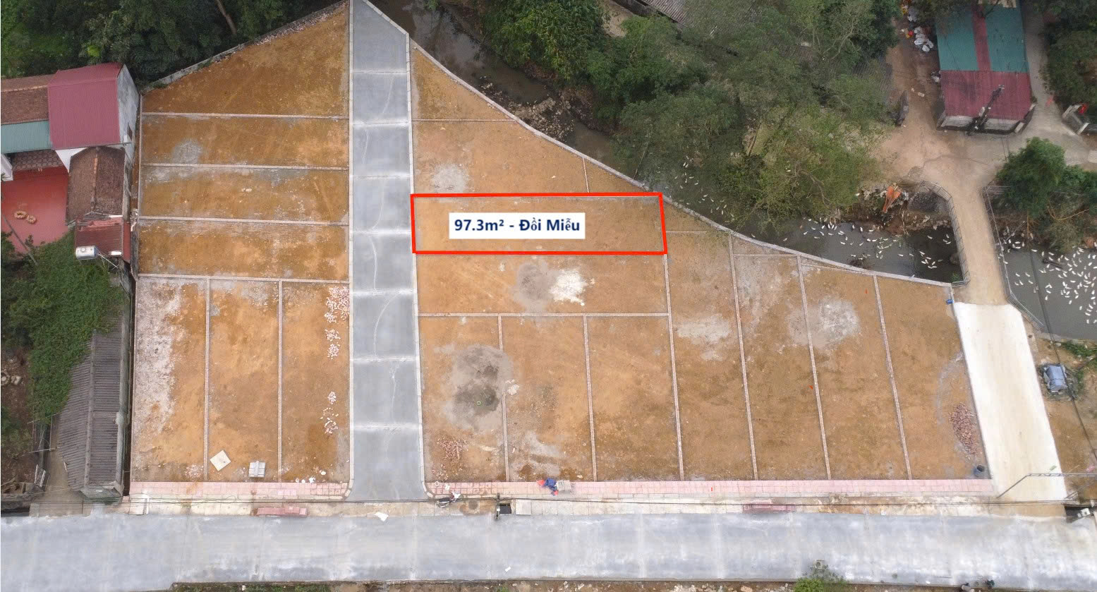 Hình ảnh Đất Phân Lô Nam Phương Tiến Ô Tô Đỗ Tận Đất Sát Trục Chính Kinh Doanh Ngay Gần Hồ Miễu Thoáng Mát