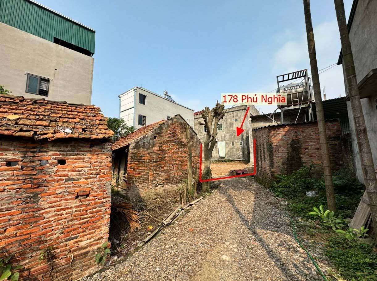 Hình ảnh Bán Đất Full Thổ Cư Gần Mặt Đường Kinh Doanh Tại Phú Nghĩa Giá Nhỉnh Tỷ 