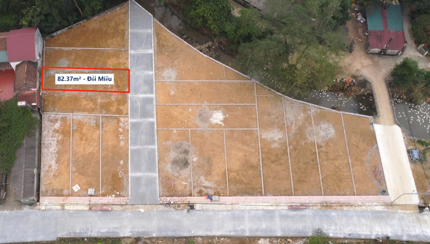 Hình ảnh Đất Phân Lô Nam Phương Tiến Ô Tô Đỗ Tận Đất Sát Trục Chính Kinh Doanh Ngay Gần Hồ Miễu Thoáng Mát