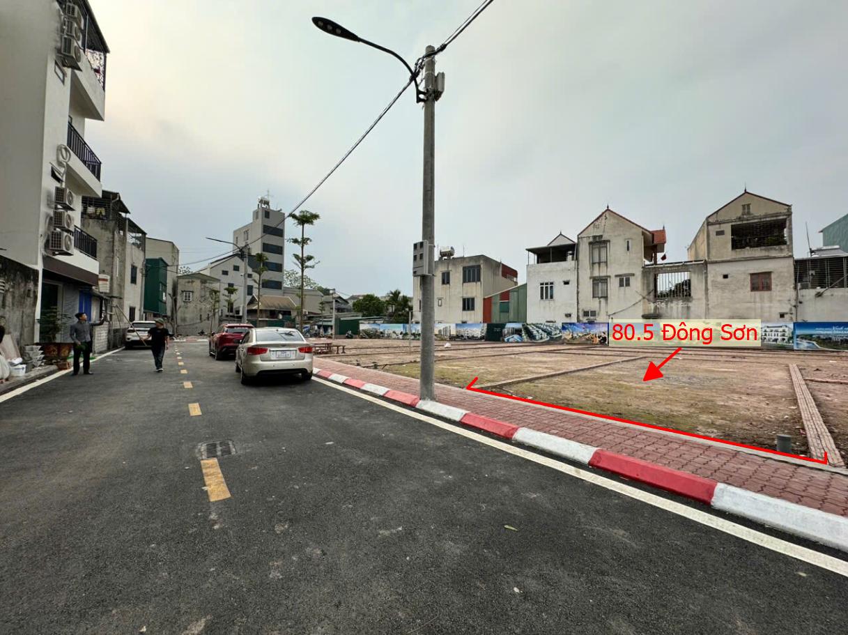 Hình ảnh Bán Đất Phân Lô Đông Sơn Đường Ô Tô Tránh Thuộc Làn 2 QL6A Đang Triển Khai Mở Rộng