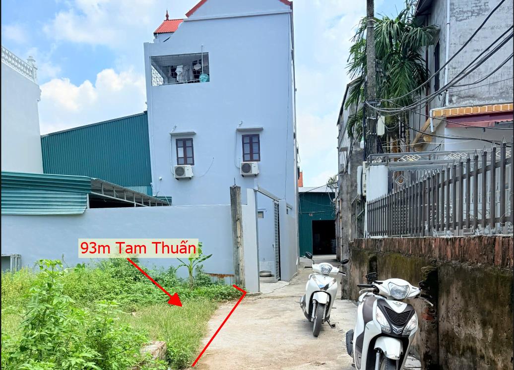 Hình ảnh Bán Lô Đất 93m Tại Tam Thuấn Phúc Thọ Bám Đường Bê Tông Ô Tô Vào Tận Đất Dân Cư Đông Đúc Thân Thiện Dân Cư Đông Đúc Thân Thiện Sổ Đỏ Pháp Lý Rõ Ràng Giá Đầu Tư