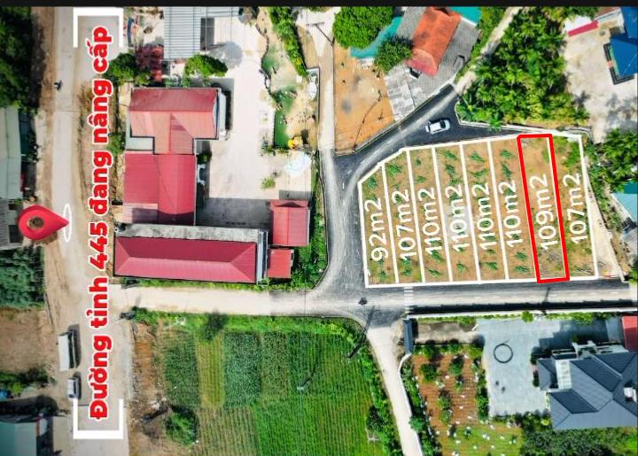 Hình ảnh Bán Lô Đất Phân Lô Tại Kỳ Sơn Bám Đường Bê Tông Ô Tô Vào Tận Đất Dân Cư Đông Đúc Thân Thiện Gần Chợ Trường Học Giá Đầu Tư