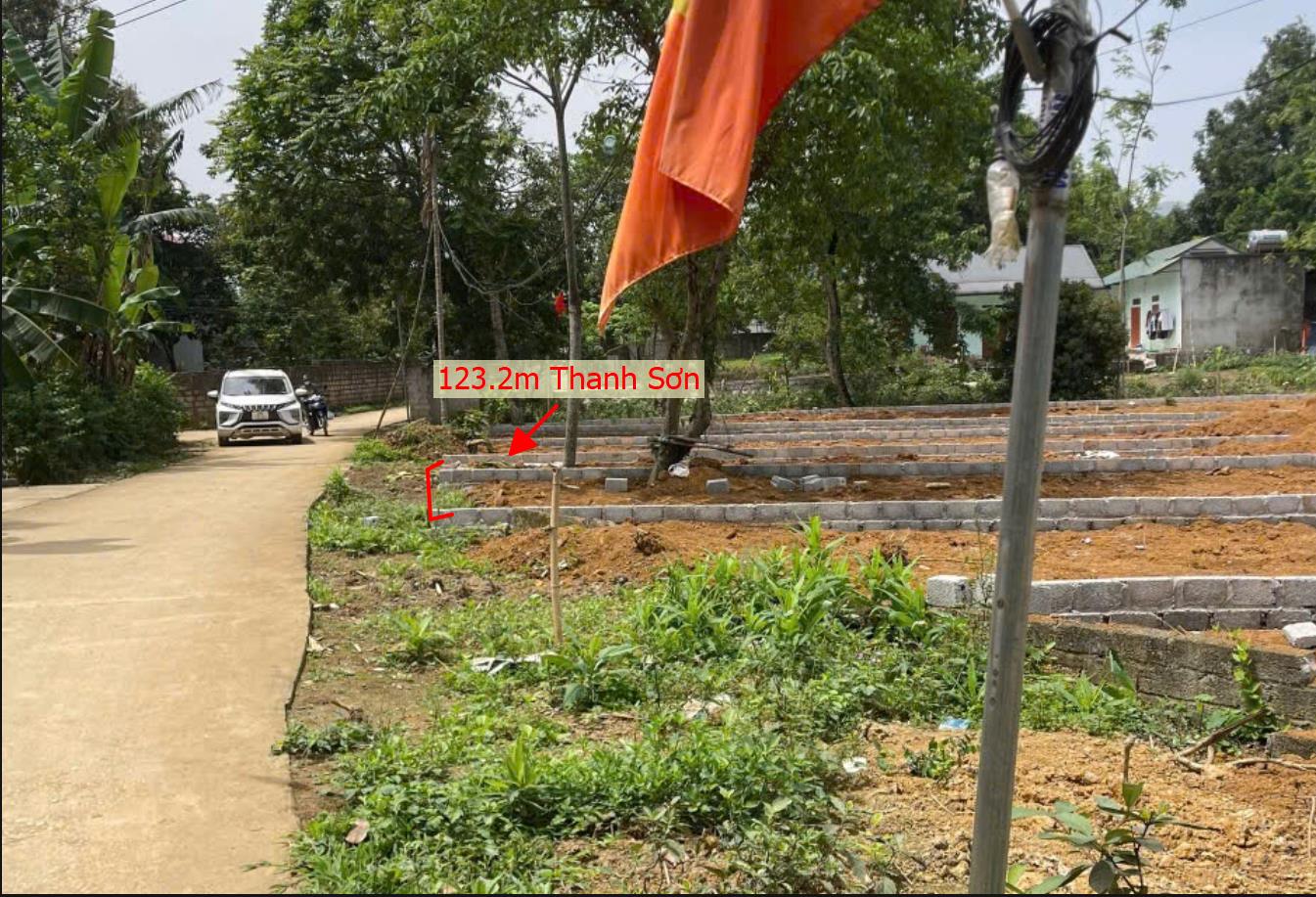 Hình ảnh Bán Lô Đất 123.2m Tại Thanh Sơn ương Sơn Bám Đường Bê Tông  Ô Tô Vào Tận Đất Dân Cư Đông Đúc Thân Thiện Gần Chợ Trường Học Ủy Ban Giá Đầu Tư