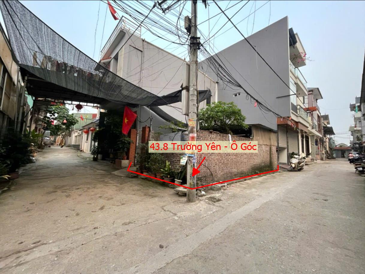 Hình ảnh Bán Lô Góc 2 Mặt Tiền Full Thổ Cư Ngay Sát QL6A Đang Triển Khai Mở Rộng Tại Trường Yên Chương Mỹ 