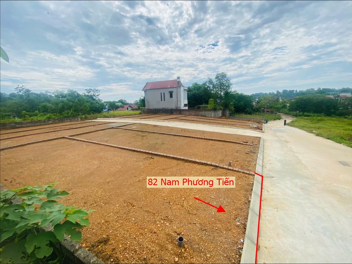 Hình ảnh Bất Động Sản Xuân Mai Bán Đất Phân Lô Khu Vực Nam Phương Tiến Ô Tô Đỗ Tận Đất Sát Hồ Văn Sơn, Sân Golf Skylake