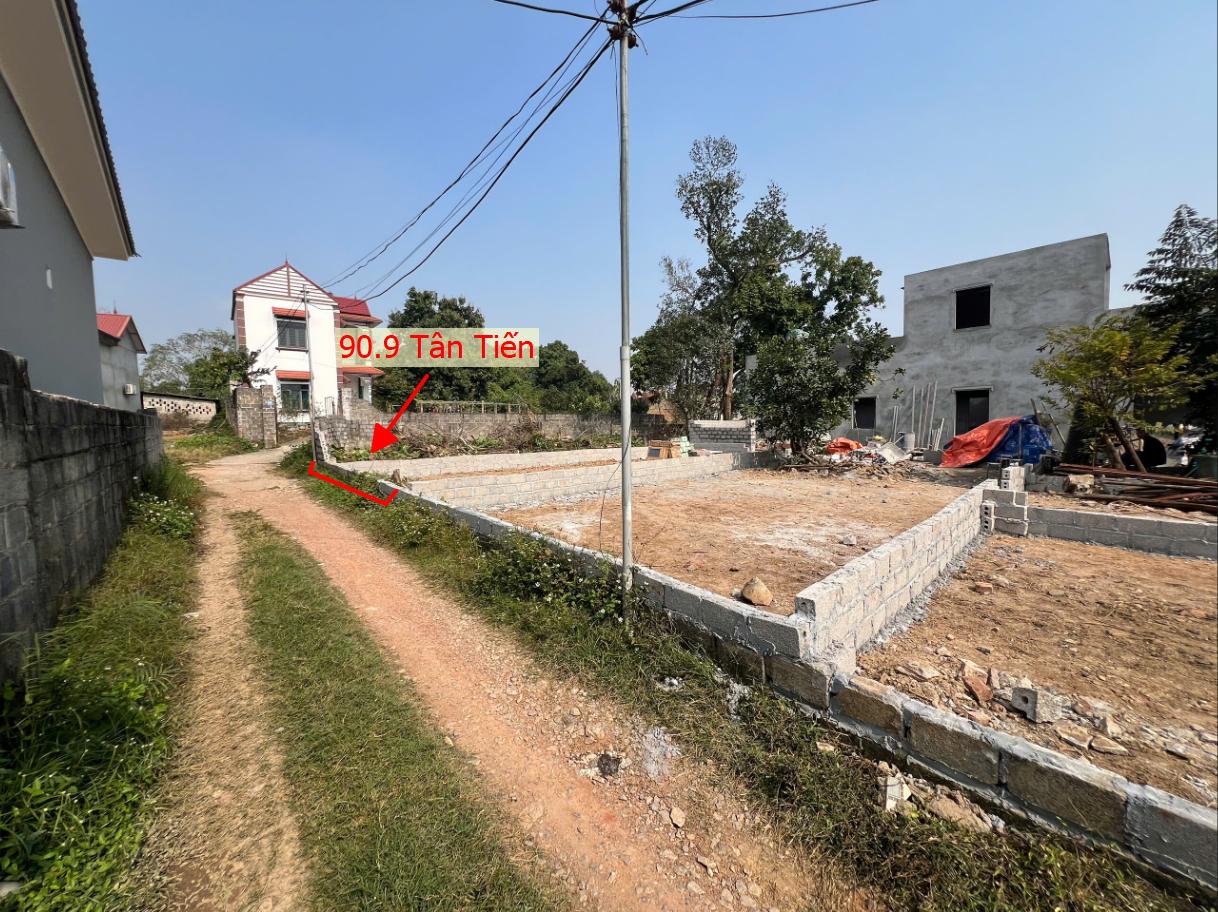 Hình ảnh Bán Đất Phân Lô Tân Tiến Ô Tô Đỗ Tận Đất Ngay Gần Trục Chính Kinh Doanh Liên Xã 