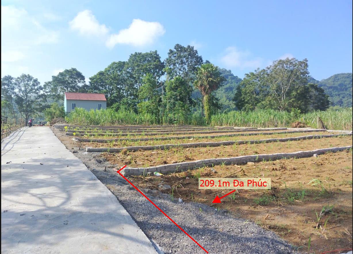 Hình ảnh Bán Lô Đất 209.1m Tại Đa Phúc Yên Thủy Bám Đường Bê Tông Ô Tô vào Tận Đất Dân Cư Đông 