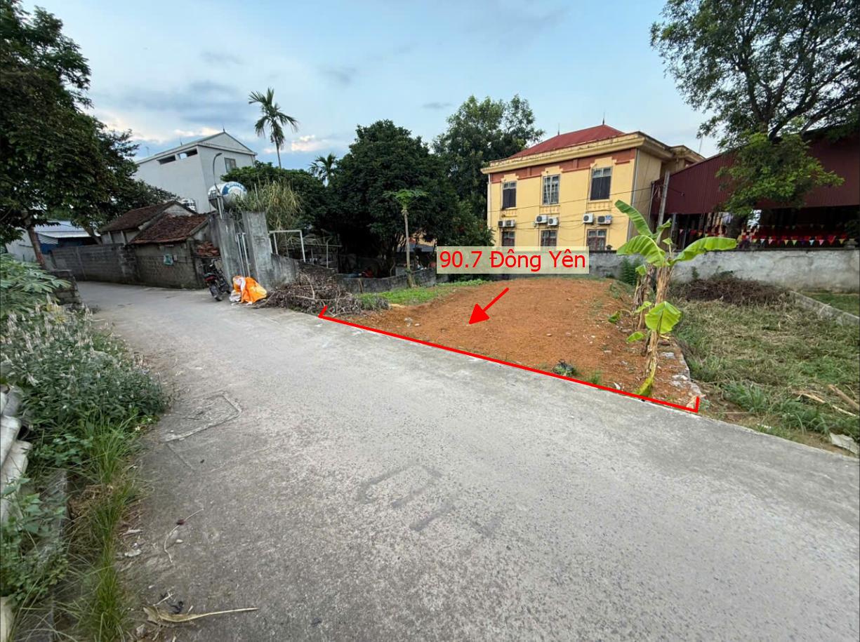Hình ảnh Bán Thửa Đất 90.7m Tại Đông Yên Ô Tô Vào Tận Đất Sát Mặt Đường Kinh Doanh TL412B