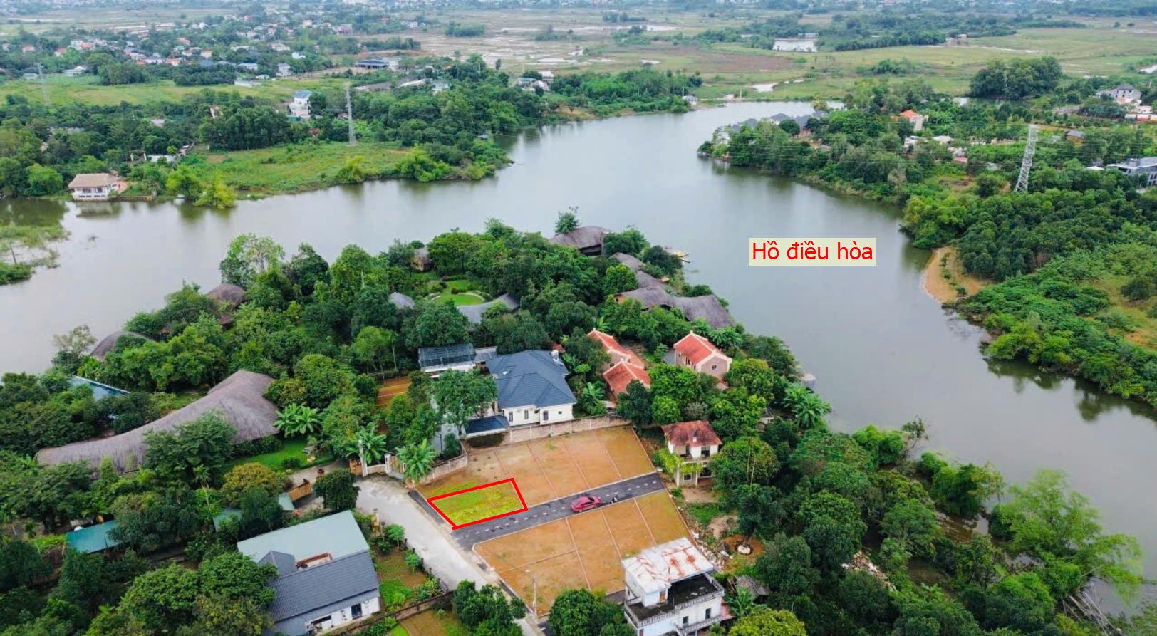 Hình ảnh Bán Lô Đất 100.5m Tại Cổ Đông Sơn Tây Bám Đường Bê Tông Ô Tô Vào Tận Đất Dân Cư Đông Đúc Gần Hồ Điều Hòa Thoáng Mát Giá Rẻ Đầu Tư Sinh Lời 