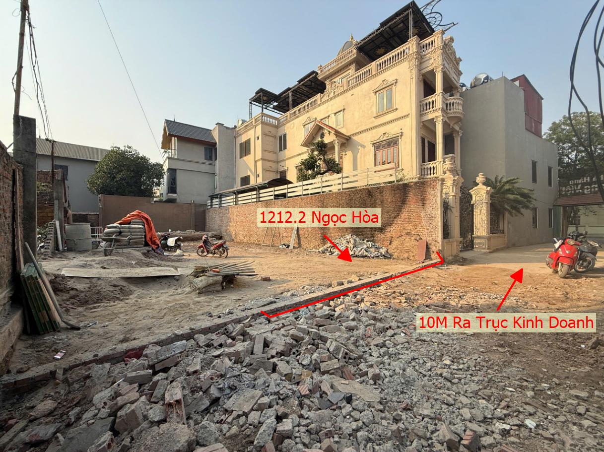 Hình ảnh Bán Đất Phân Lô 121.2m Tại Ngọc Hòa Sát Mặt Đường Kinh Doanh Đối Diện Trường Ngô Sỹ Liên