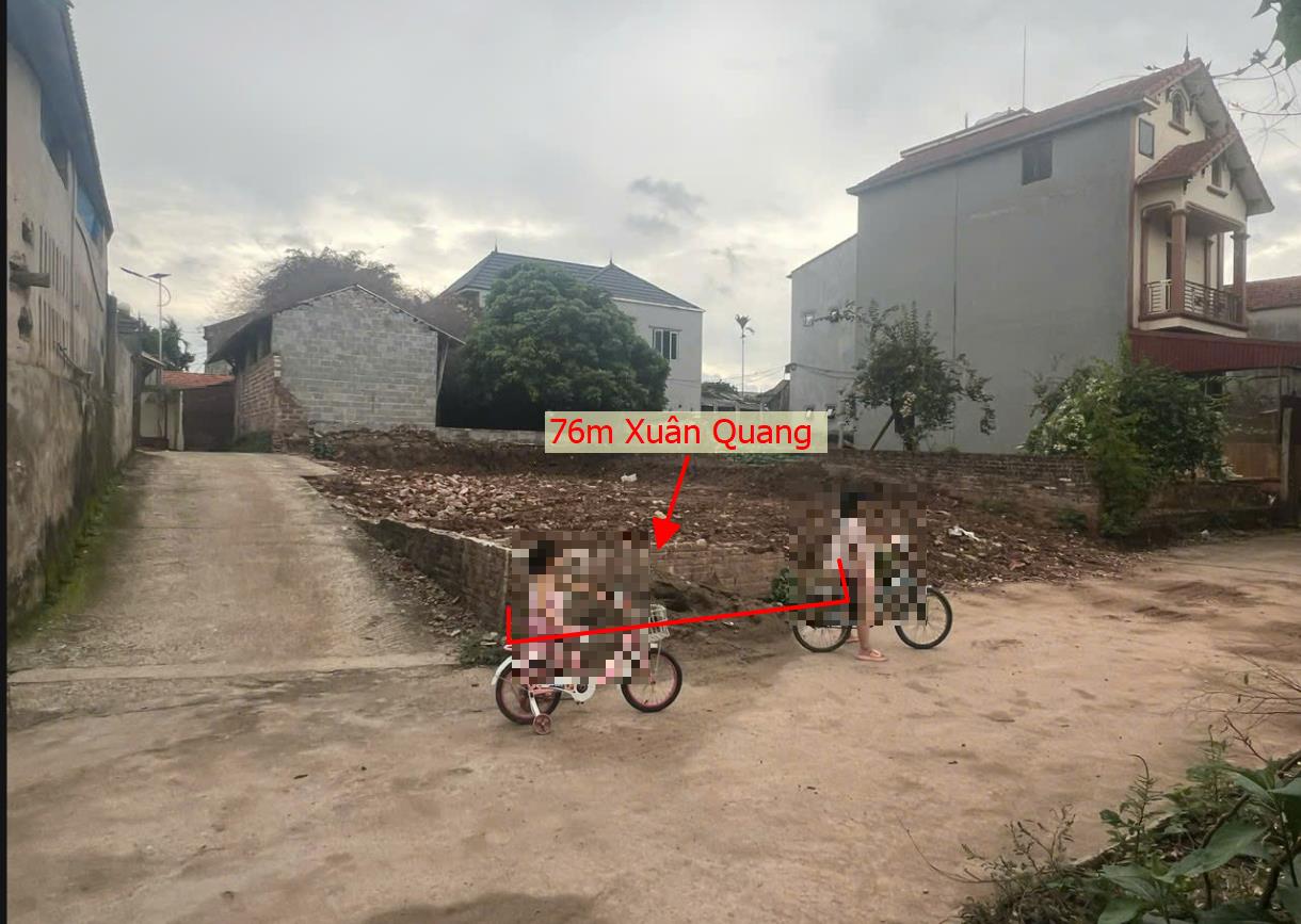 Hình ảnh Bán Lô Đất 76m Tại  Văn Giang Bám Đường Bê Tông Ô Tô Vào Tận Đất Gần Chợ Trường Học Xung Quanh Đầy Đủ Tiện Ích Giá Đầu Tư