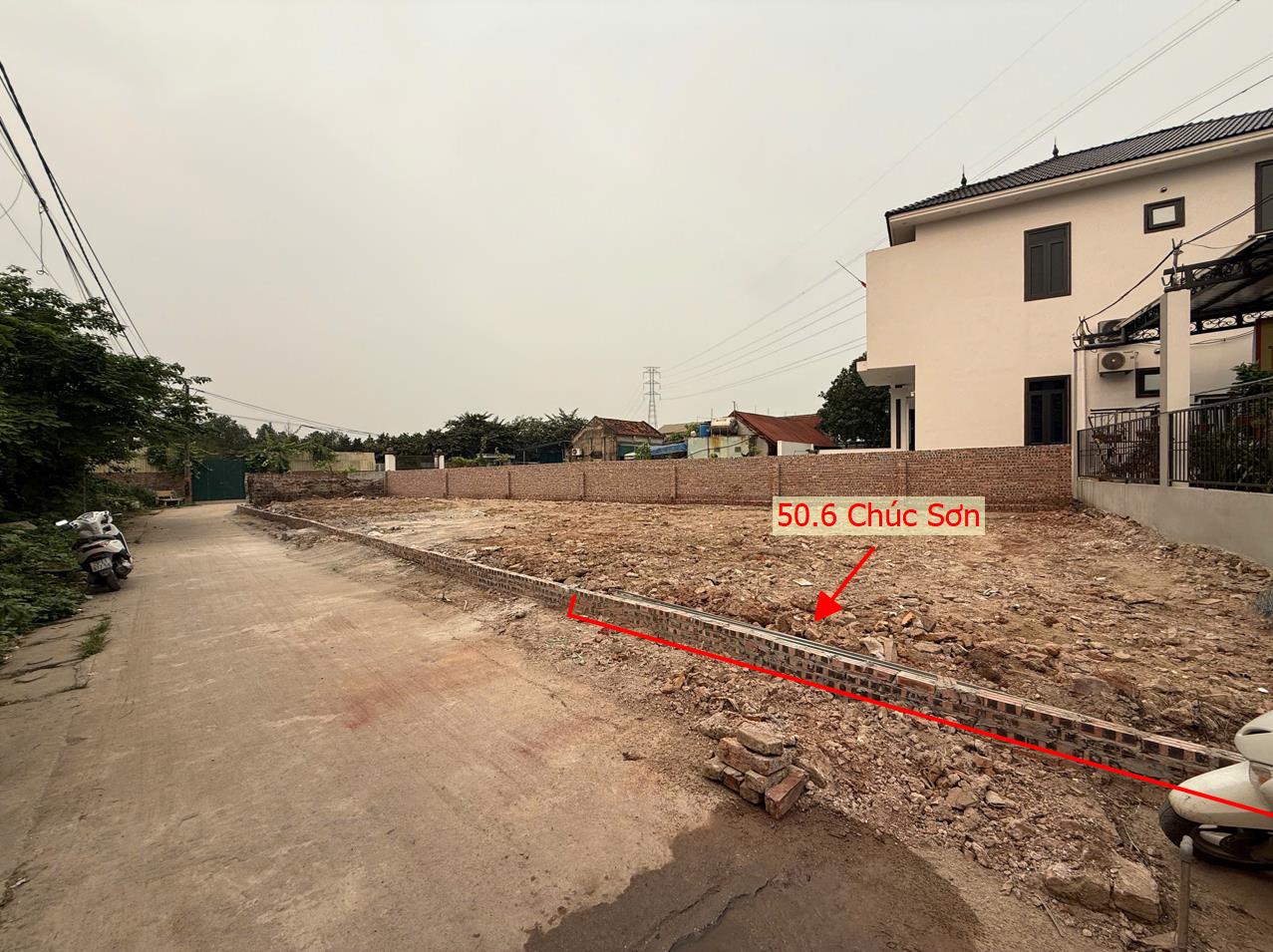 Hình ảnh Bất Động Sản Chương Mỹ Bán Đất Khu Vực Chúc Sơn Ô Tô Đỗ Tận Đất Sát Trục Chính Kinh Doanh QL6 Cũ