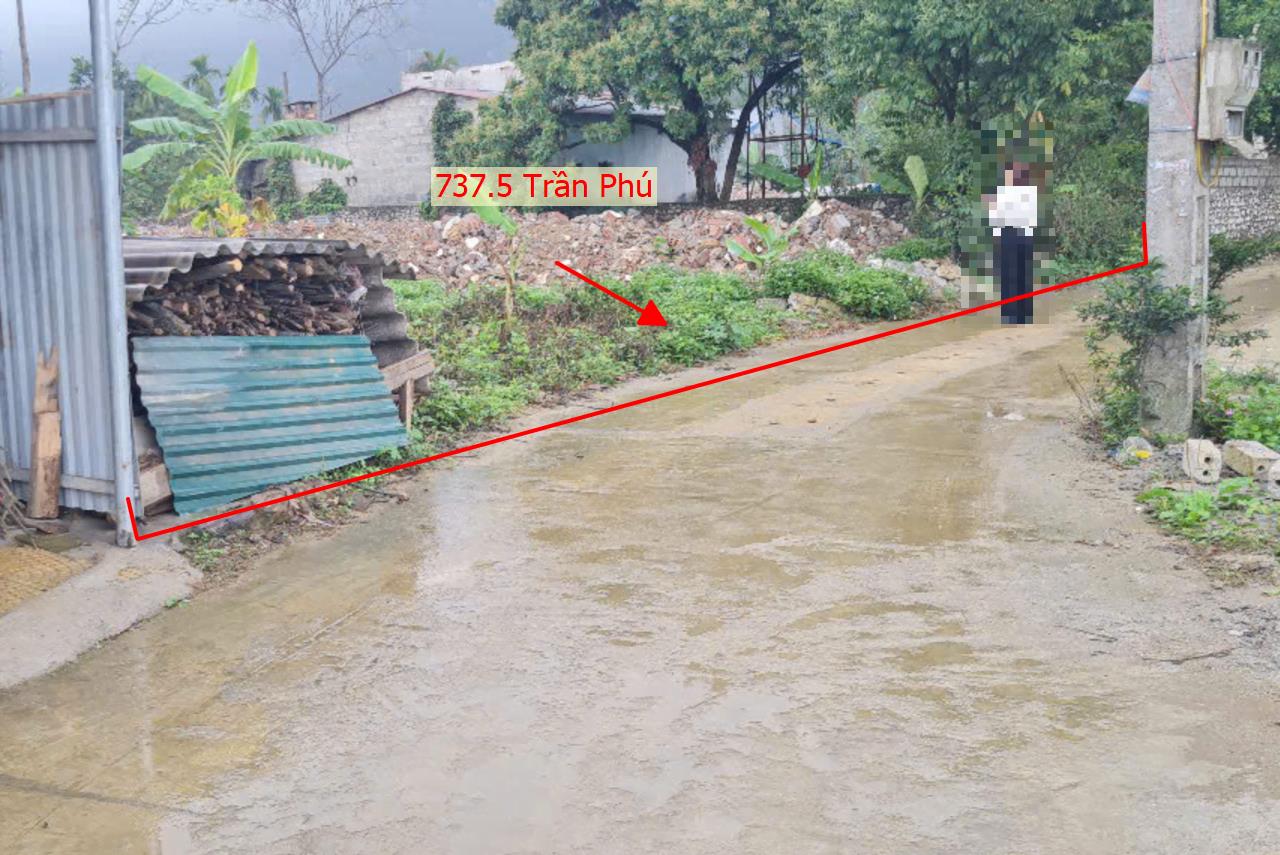 Hình ảnh Bán Thửa Đất 737.5m Tại Trần Phú Đường Ô Tô Tránh Gần QL21A View Cánh Đồng Thoáng Mát 