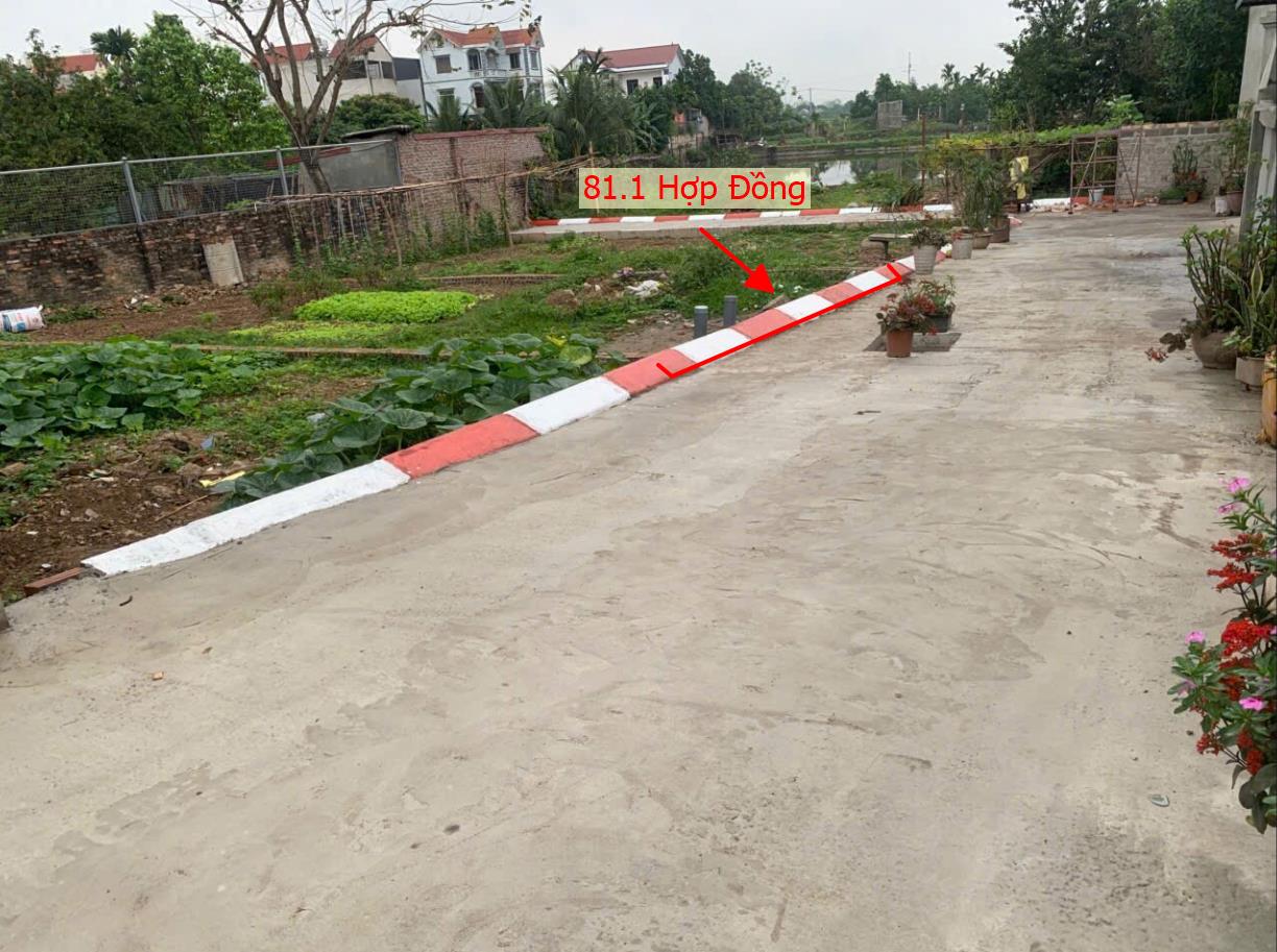 Hình ảnh Đất Phân Lô Ngay Trung Tâm Thương Mại Xã Quảng Bị Gần Mặt Đường Kinh Doanh TL419 Giá Chỉ Hơn 20tr/m