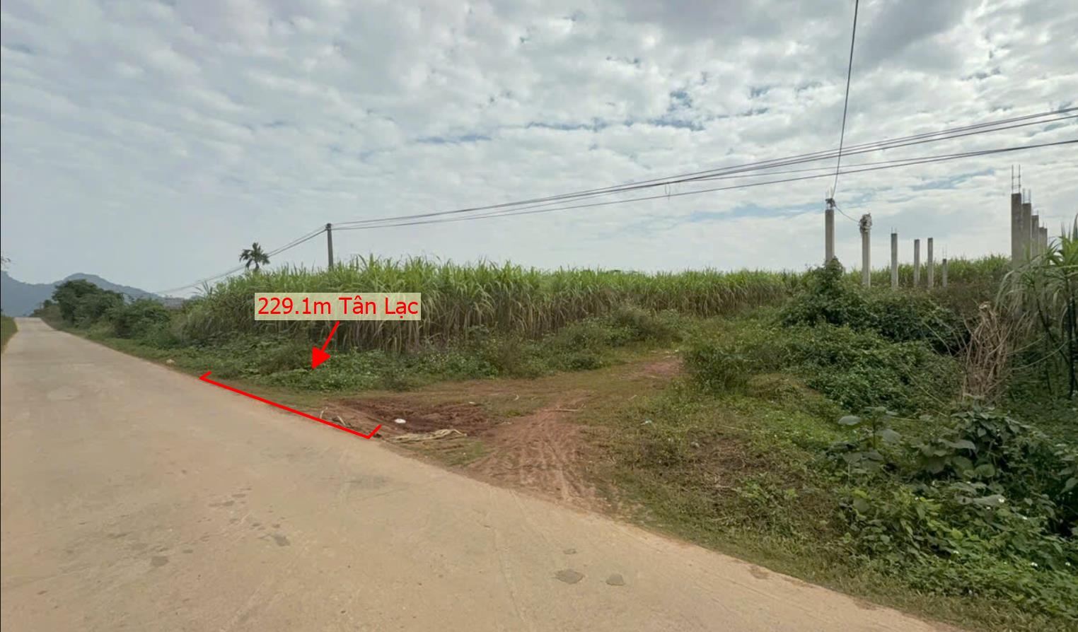 Hình ảnh Bán Đất Phân Lô Tại Tân Lạc Bám Đường Bê Tông Ô Tô Vào Tận Đất Cách Ql6 1km Cách Đèo Đá Trắng 2km 