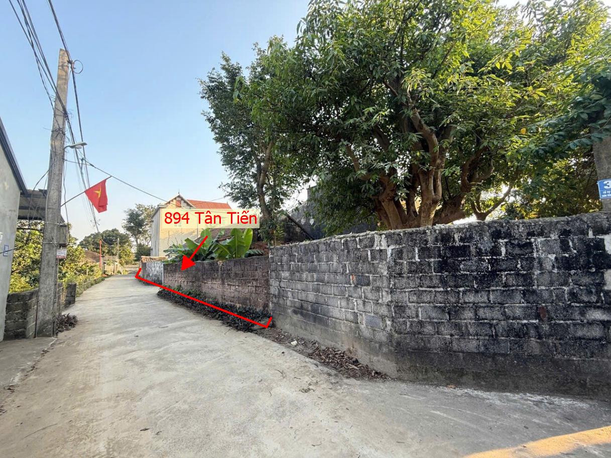 Hình ảnh Bán Thửa Đất 894m Tại Tân Tiến Sẵn Nhà Cấp 4 Sát Trục Chính Kinh Doanh Liên Xã Giá Chỉ Vài Tỷ