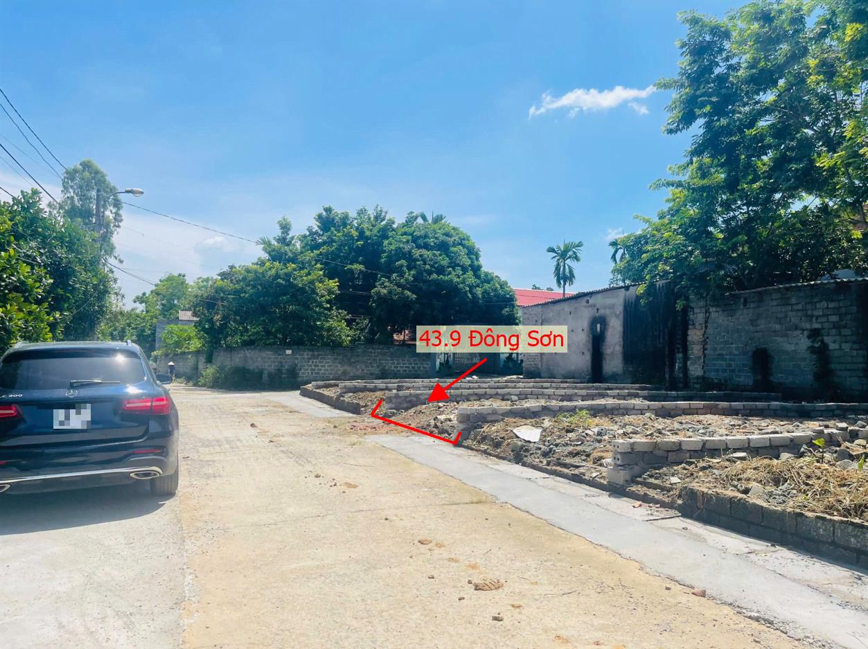 Hình ảnh Bán Đất Đông Sơn Đường Ô Tô Tránh Sát Trục Chính Kinh Doanh Liên Huyện Giá Chỉ Hơn Tỷ