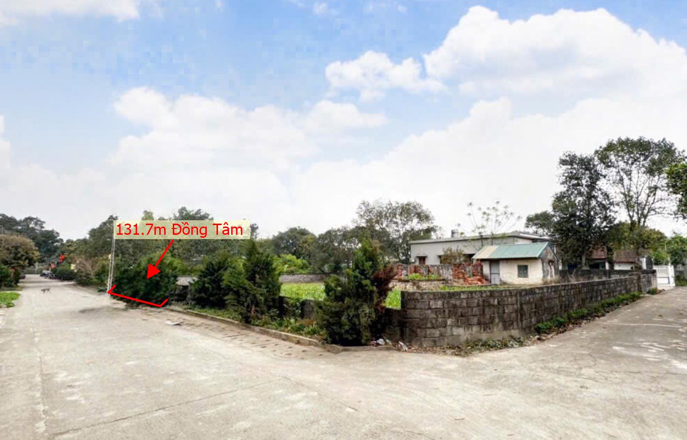 Hình ảnh Bán Lô Đất 131.7m Tại Đồng Tâm Lạc Thủy Bám Đường Bê Tông Ô Tô Vào Tận Đất Dân Cư Đông Đúc Thân Thiện Gần Chợ Trường Học Ủy Ban Giá Đầu Tư