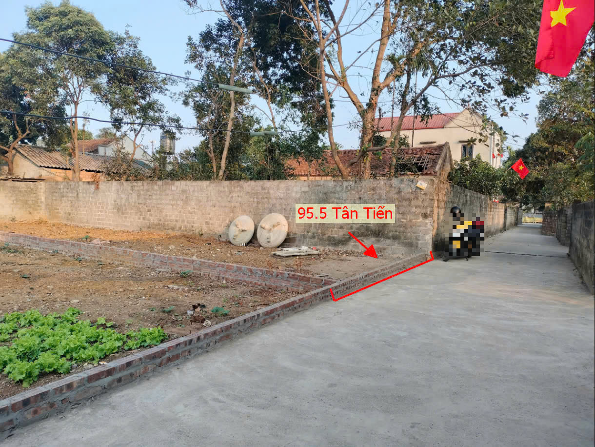 Hình ảnh Bán Đất Phân Lô Tân Tiến Ô Tô Đỗ Tận Đất Gần QL21A , Khu Nghỉ Dưỡng Sân Golf Skylake 