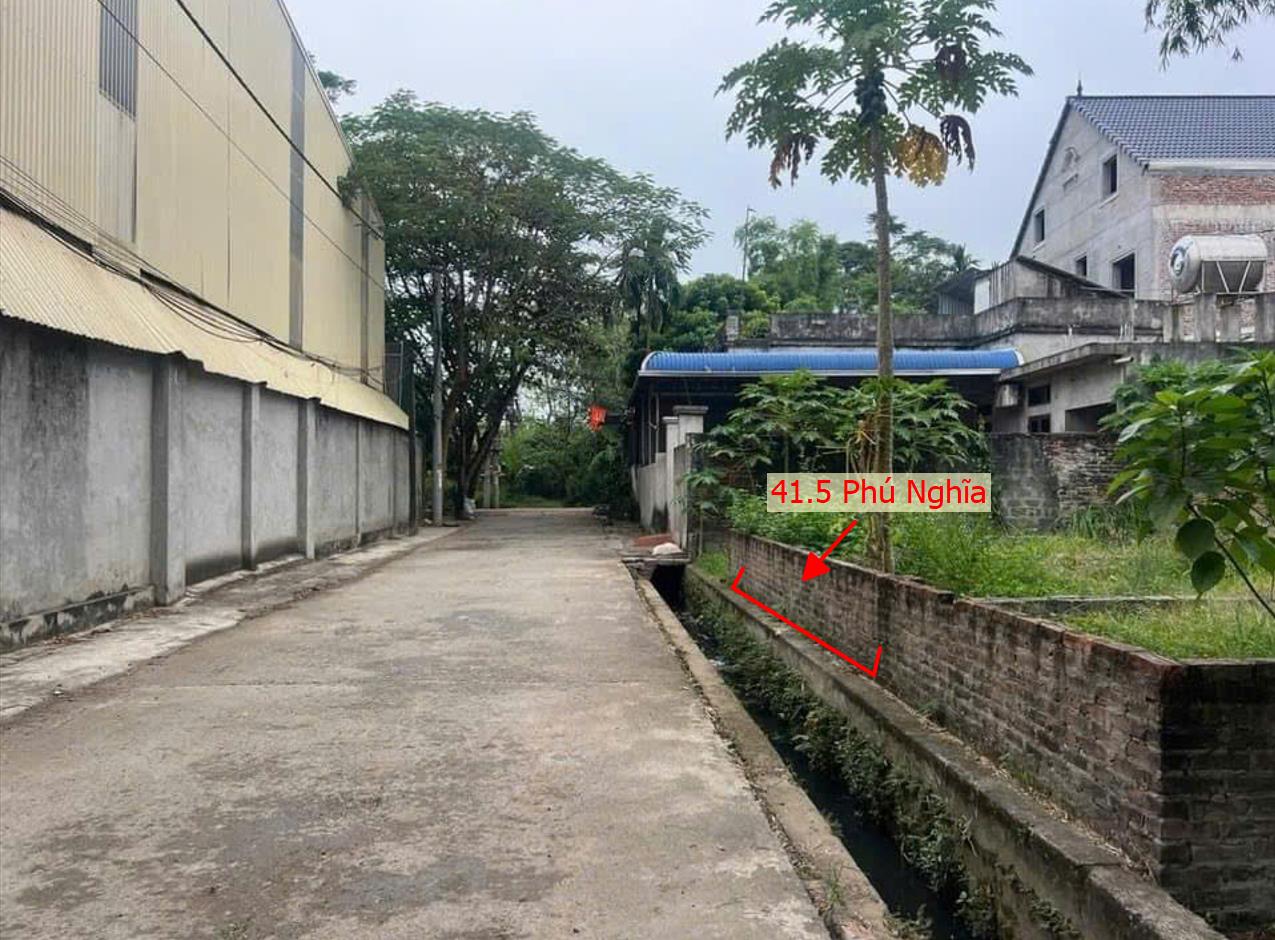 Hình ảnh Bất Động Sản Phú Nghĩa Bán Đất Khu Vực Trung Tâm Xã Phú Nghĩa Ô Tô Đỗ Tận Đất Gần QL6A Đang Triển Khai Mở Rộng