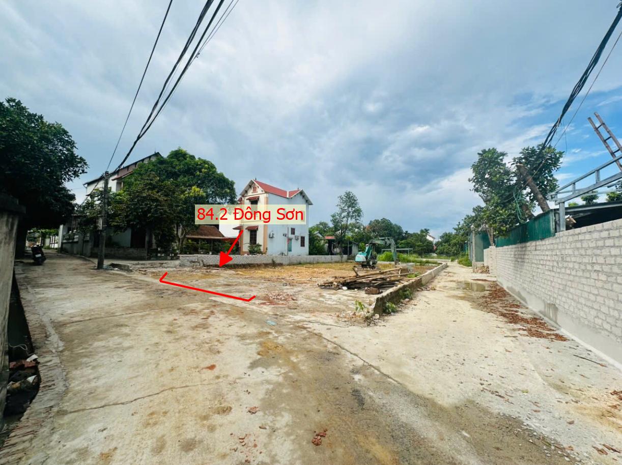 Hình ảnh Bán Đất Phân Lô Đông Sơn Đường Thông Ô Tô Ngay Gần QL6A Đang Triển Khai Mở Rộng