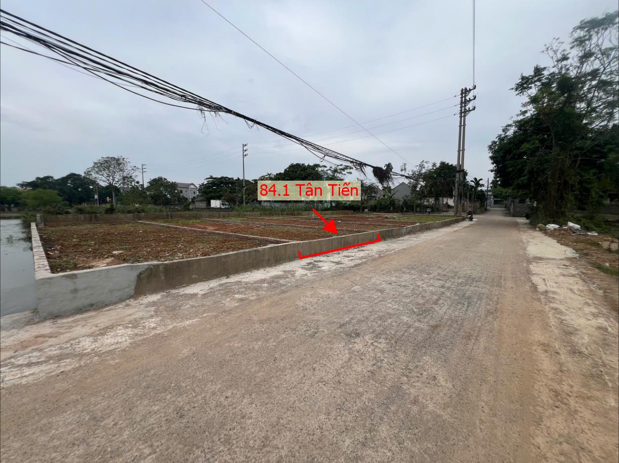 Hình ảnh Bán Đất Phân Lô Tân Tiến Đường Thông Ô Tô Sát Trục Chính Kinh Doanh Liên Xã Giá Chỉ Hơn Tỷ