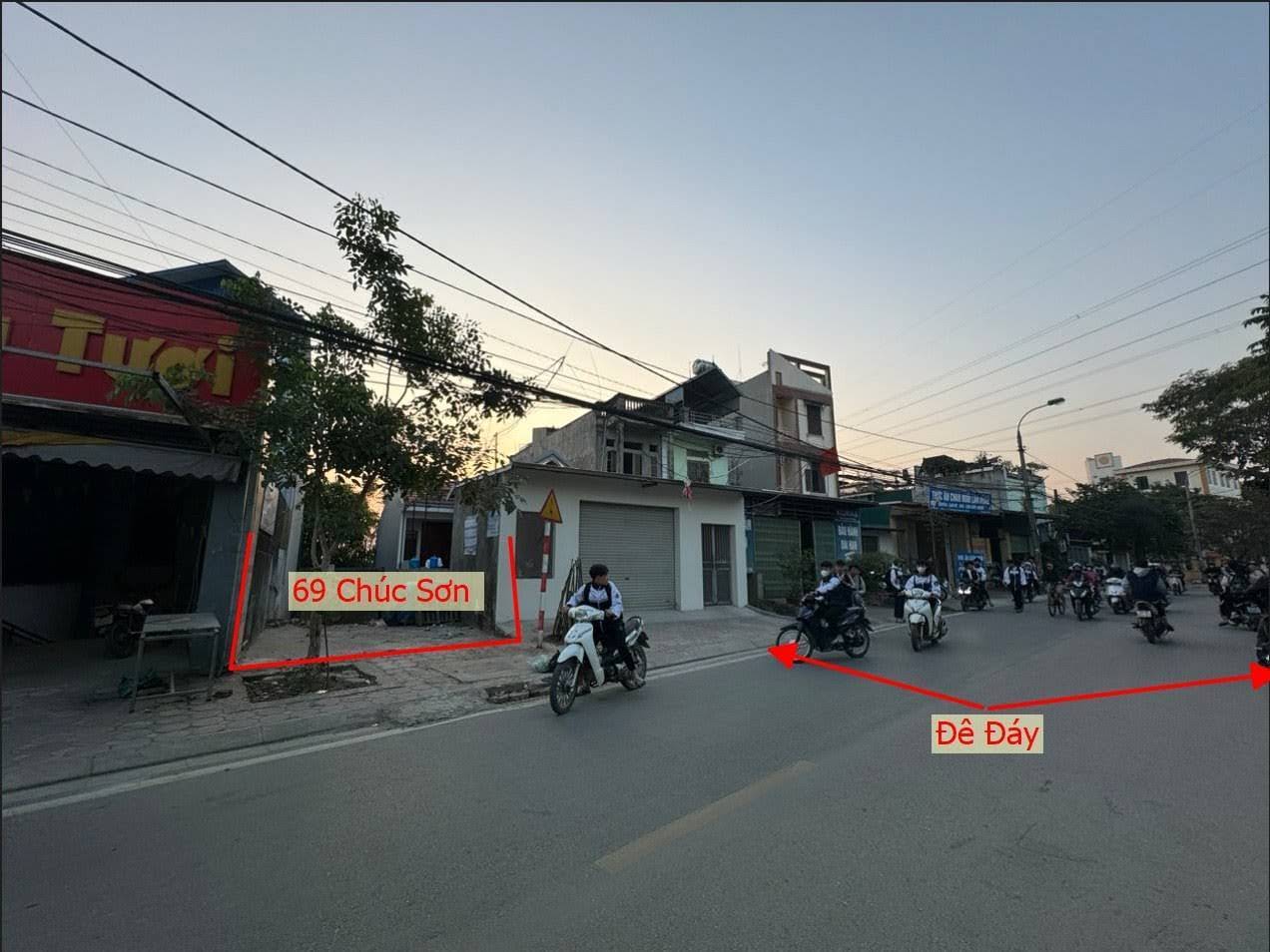 Hình ảnh Bán Đất Thị Trấn Chúc Sơn Bám Mặt Đường Đê , Gần Trung Tâm Hành Chính Của Huyện Chương Mỹ 