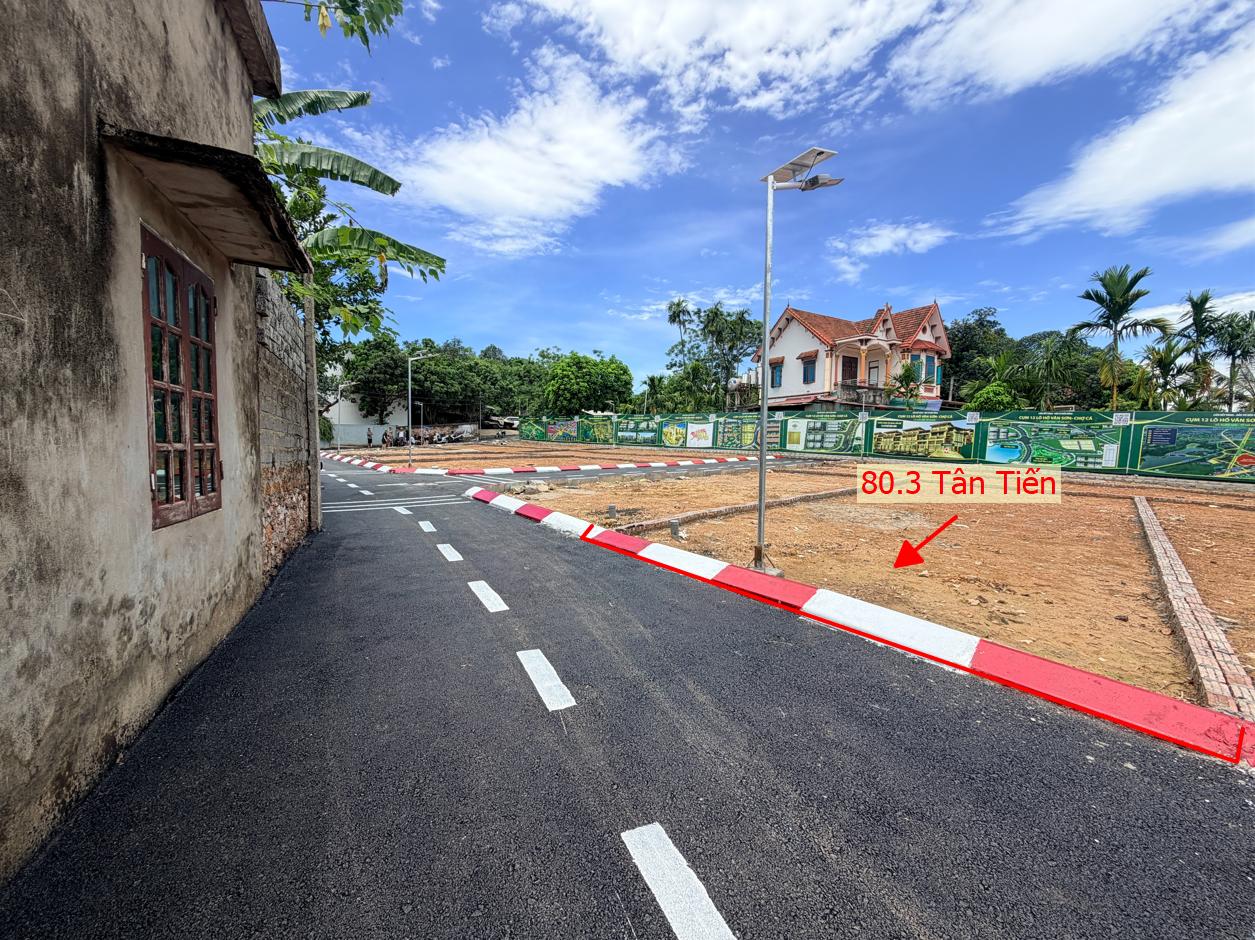 Hình ảnh Bất Động Sản Xuân Mai Bán Đất Phân Lô Khu Vực Tân Tiến Sát Hồ Văn Sơn Cách Mặt Đường QL21A Chỉ Hơn 100m