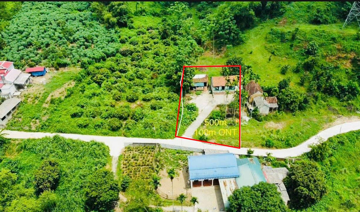 Hình ảnh Bán Lô Đất 553.6m Tại Liên Sơn Lương Sơn Bám Đường Bê Tông Ô Tô Vào Tận Đất Dân Cư Đông Đúc Thân Thiện Gần Chợ Trường Học Giá Đầu Tư