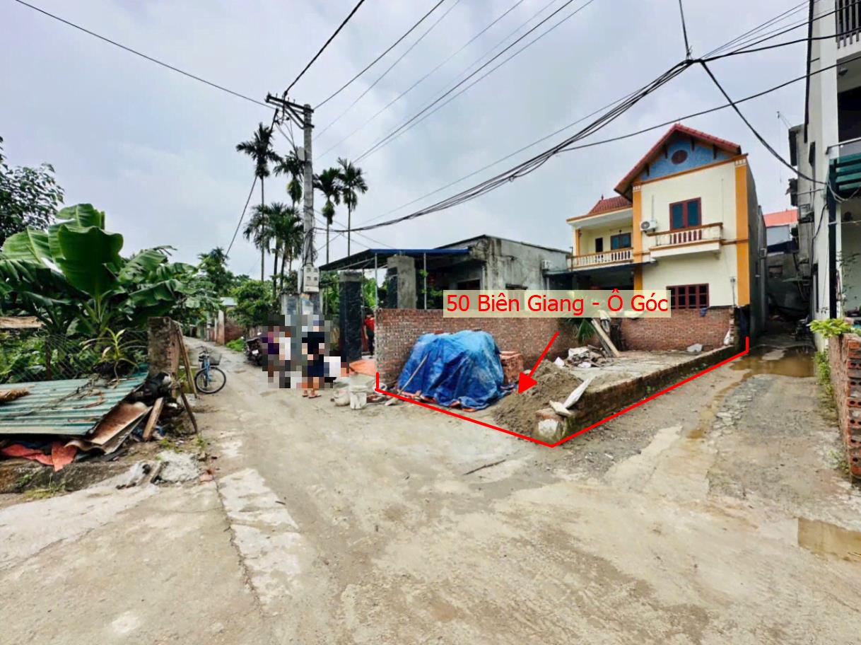 Hình ảnh Bán Lô Góc 2 Mặt Thoáng 50m Tại Biên Giang Ô Tô Đỗ Tận Đất Gần QL6A Đang Mở Rộng