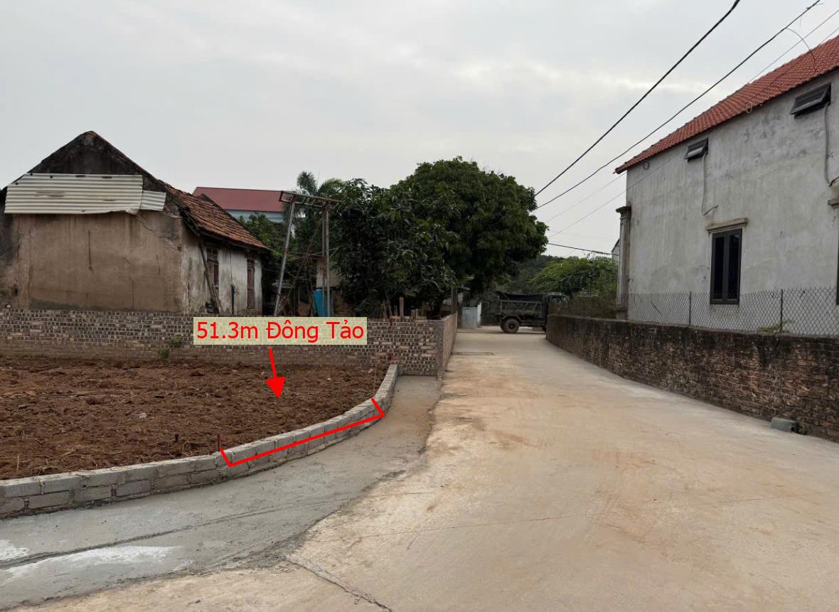 Hình ảnh Bán Lô Đất 51.3m Tại Đông Tảo Khoái Châu Bám Đường Bê Tông Ô Tô Vào Tận Đất Dân Cư Đông Đúc Thân Thiện Giá Đầu Tư