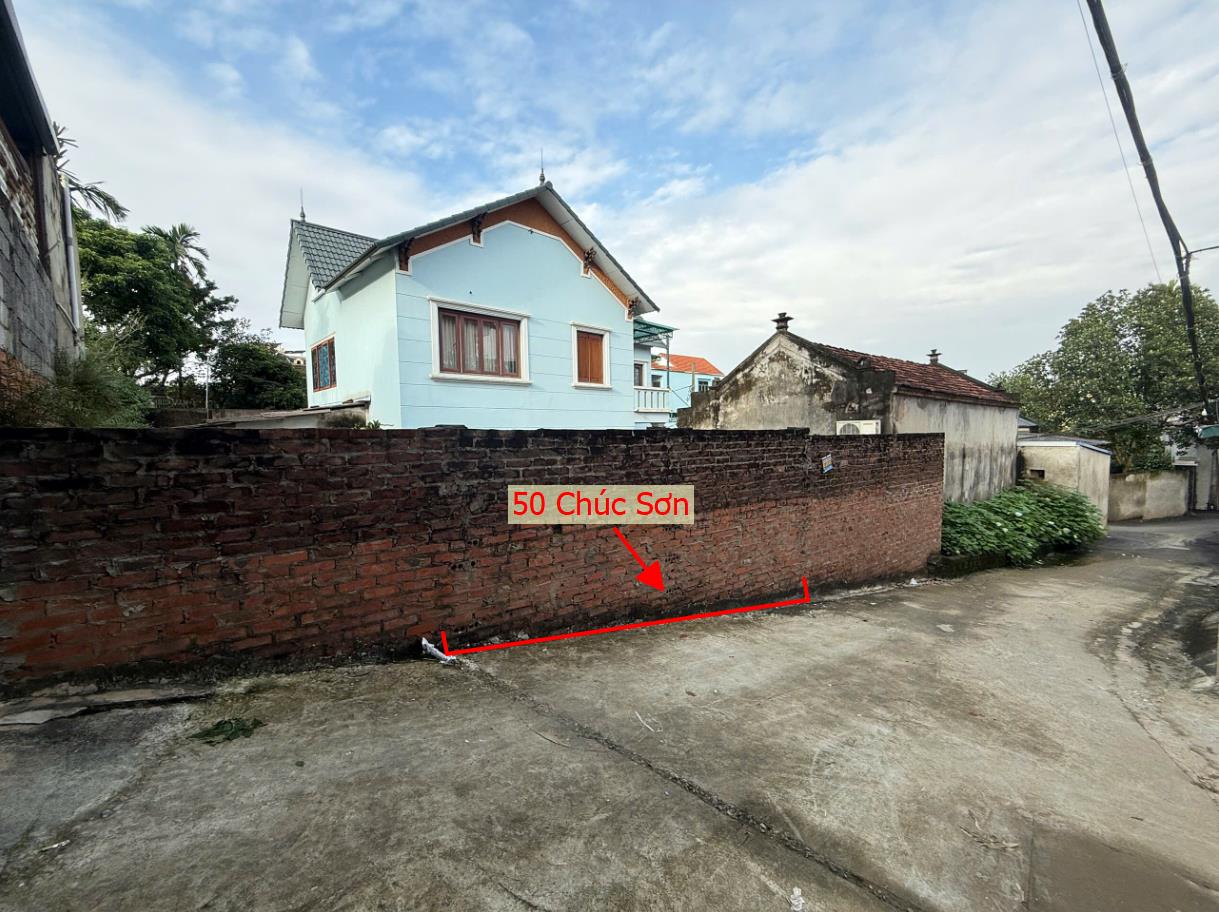 Hình ảnh Bán Thửa Đất 50m Tại Chúc Sơn Ô Tô Đỗ Tận Đất Sát Trục Chính Kinh Doanh Giá Chỉ Hơn 2 Tỷ