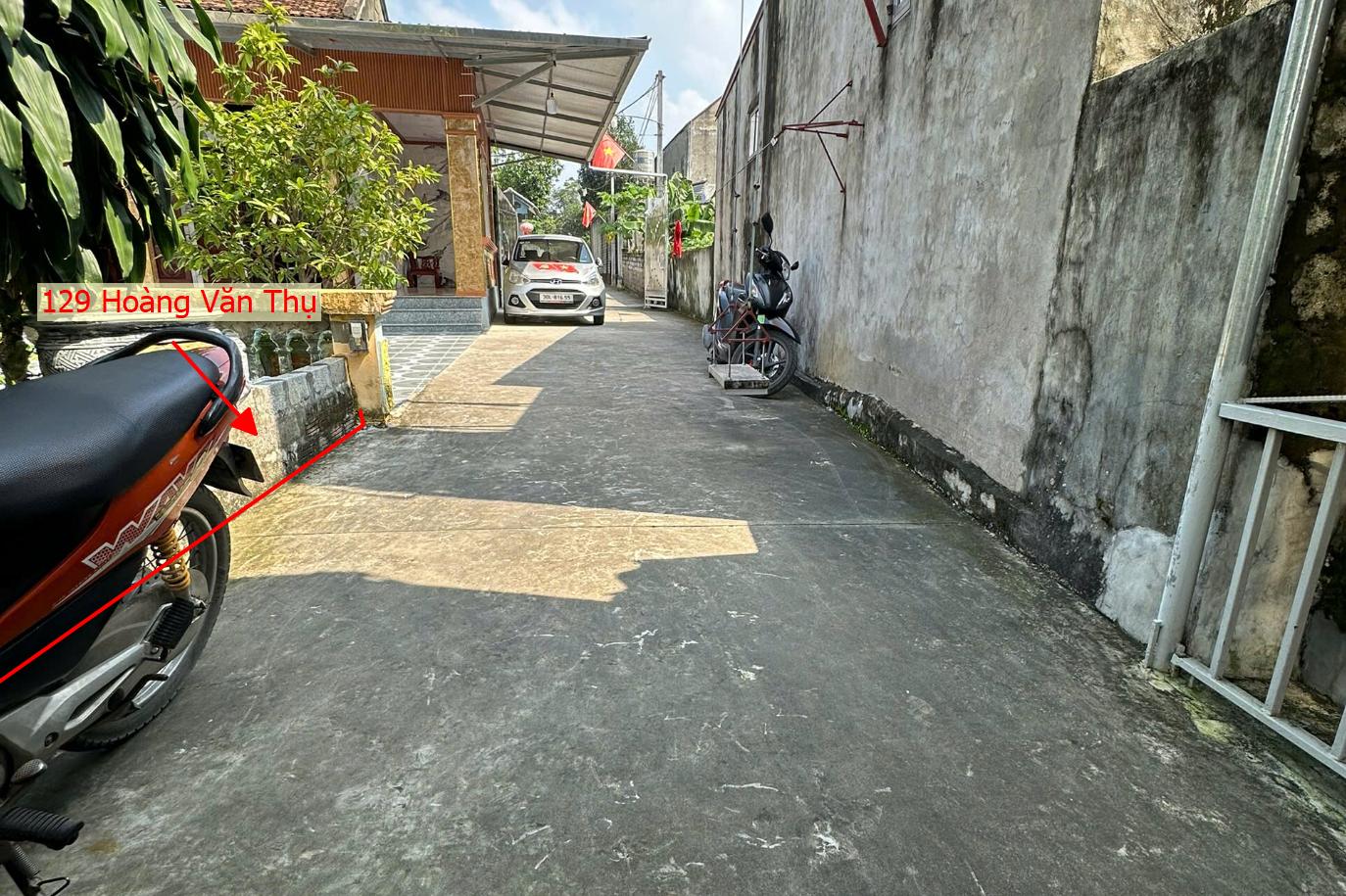Hình ảnh Chủ Cắt Bán 129m Tại Hoàng Văn Thụ Ô Tô Đỗ Tận Đất Gần Mặt Đường Kinh Doanh QL21A Giá Chỉ Hơn Tỷ